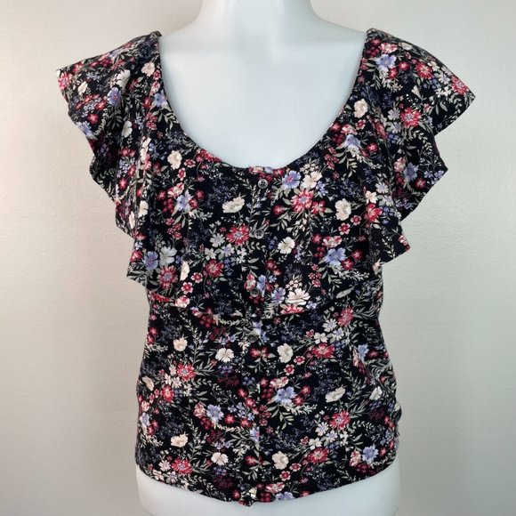 American Eagle Outfitters Tops - American Eagle Crop Top Small Black Floral Flutter Sleeve Cotton Casual Women's